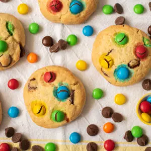 Jumbo YUM&M Cookies Kit