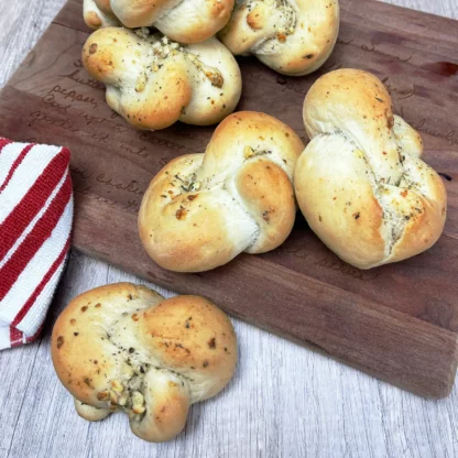 Homemade Garlic Knots